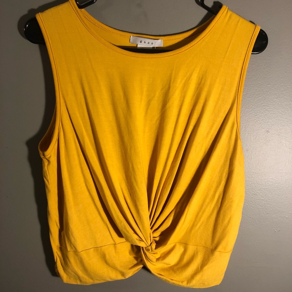 Gaze tank top